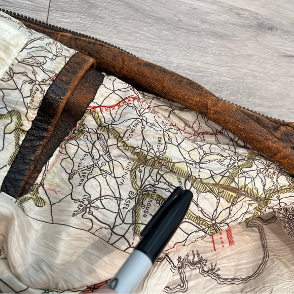 80s Leather Bomber Jacket US Army Air Force Distressed VINTAGE | Sz M unisex - Picture 4 of 17